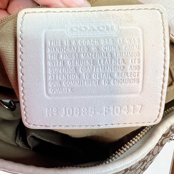 Authentic COACH Monogram Shoulder/Crossbody Bag, Brown & Cream - Picture 4 of 16